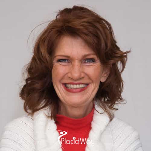 8 Benefits of 3-on-6 Acrylic Dentures in Molar City for Canadian Snowbirds